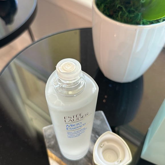 Estee Lauder Micro Essence full size!  (5oz. 150ml) - Picture 5 of 5